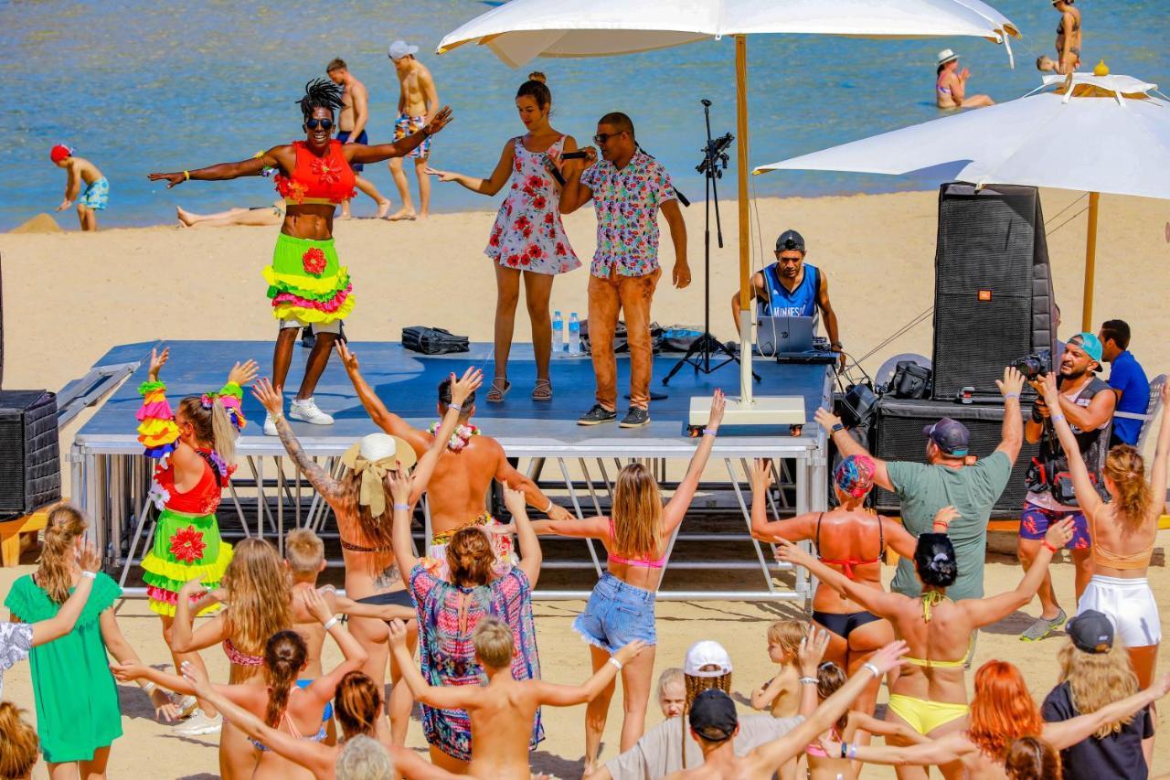 Titanic Palace Families And Couples Only Hurghada Exterior photo Beach party in Miami
