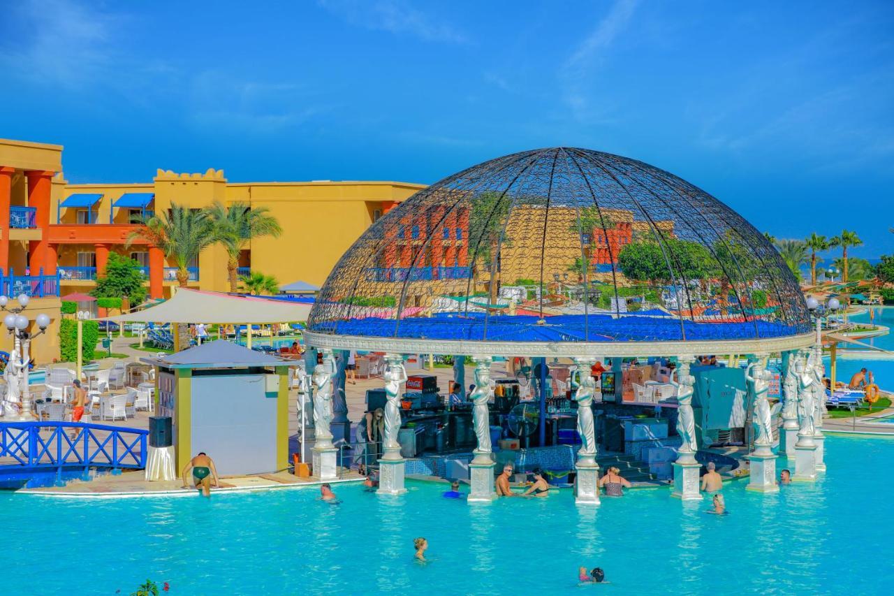 Titanic Palace Families And Couples Only Hurghada Exterior photo The resort's main pool