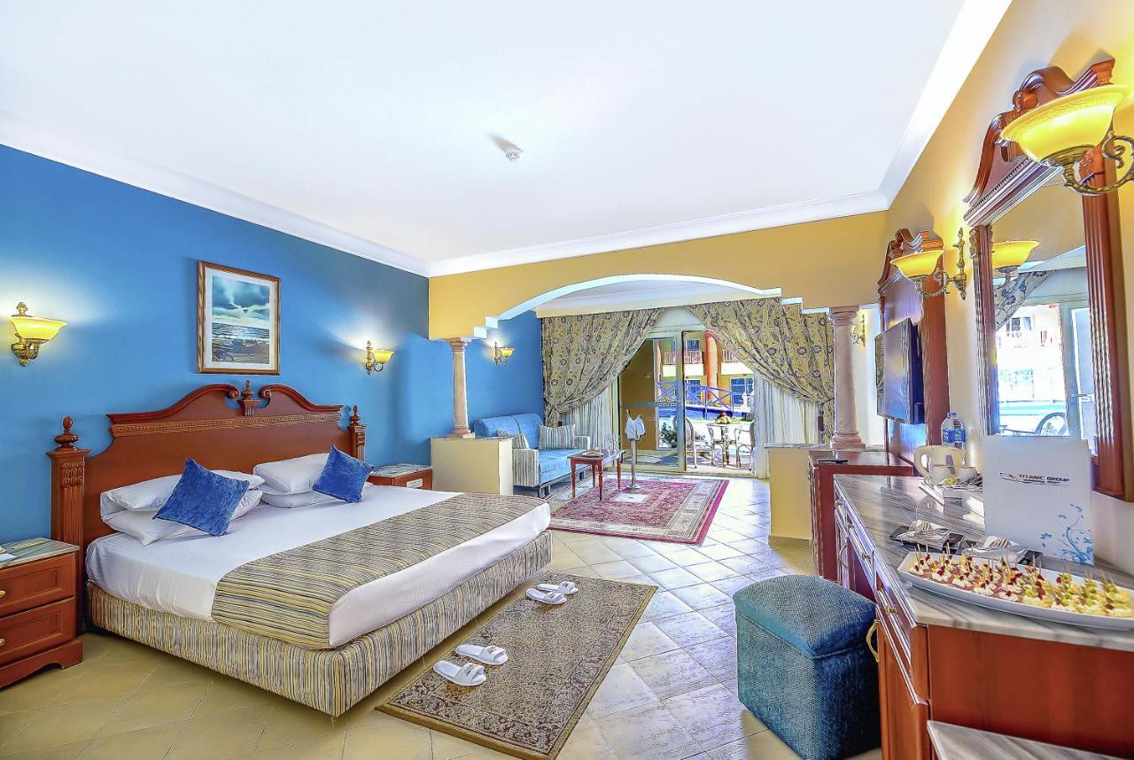 Titanic Palace Families And Couples Only Hurghada Exterior photo Suite at the Hilton Sharm El Sheikh